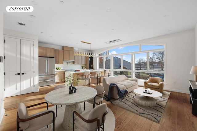 41 SUMMIT Street, New York City, NY 11231