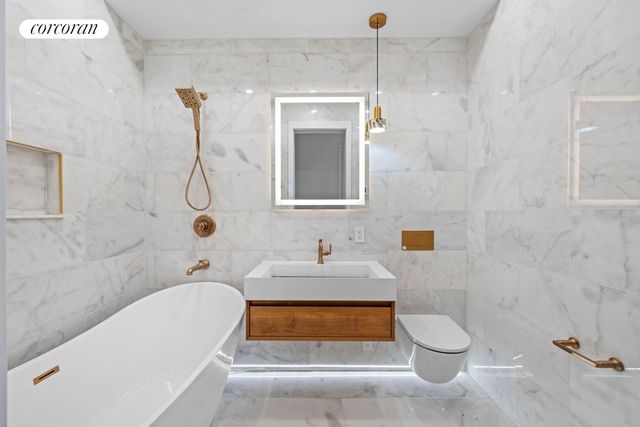 41 SUMMIT Street, New York City, NY 11231