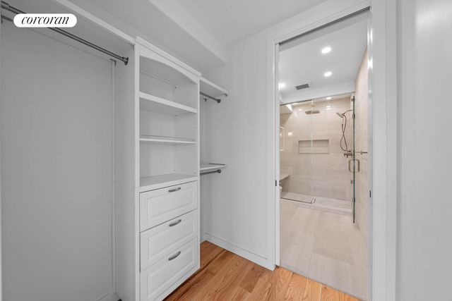 41 SUMMIT Street, New York City, NY 11231