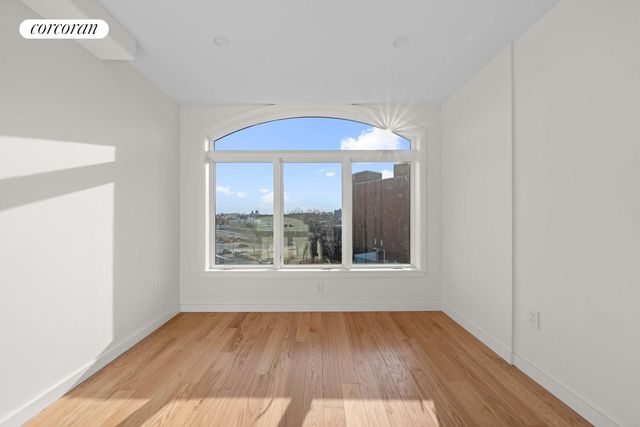 41 SUMMIT Street, New York City, NY 11231