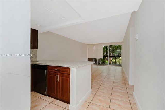 10525 SW 112th Avenue 309, Miami, FL 33176