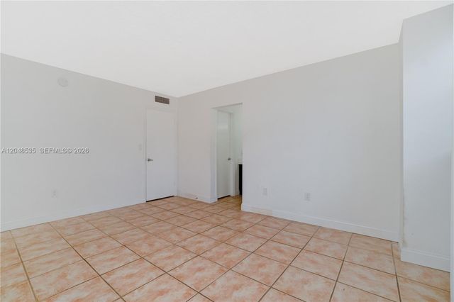 10525 SW 112th Avenue 309, Miami, FL 33176