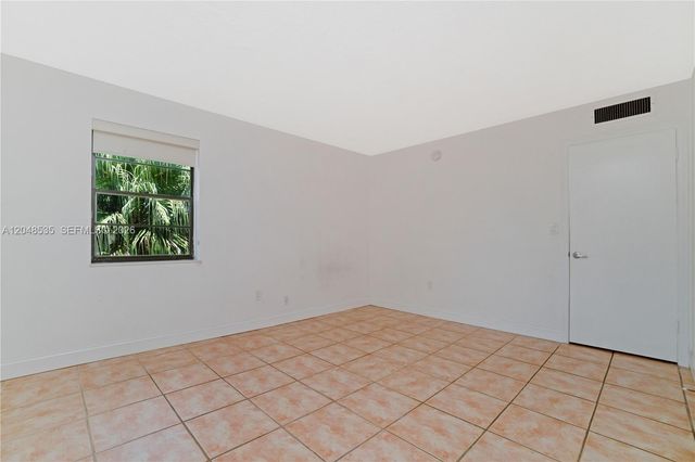 10525 SW 112th Avenue 309, Miami, FL 33176