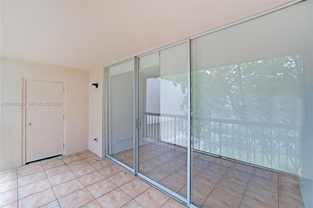 10525 SW 112th Avenue 309, Miami, FL 33176