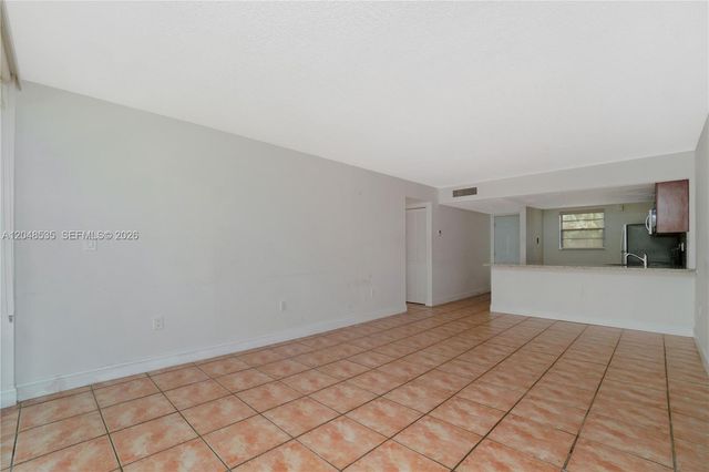 10525 SW 112th Avenue 309, Miami, FL 33176