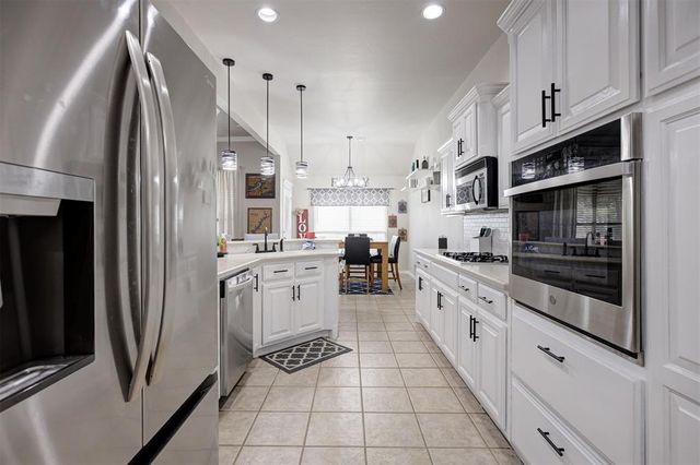 16120 Rim Road, Edmond, OK 73013