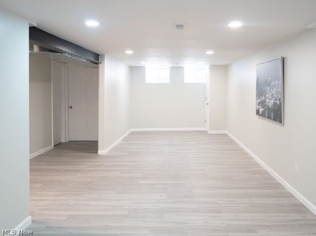 1662 Hawthorne Drive, Mayfield Heights, OH 44124