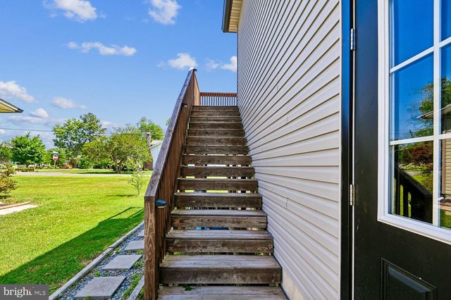 1001 BENNING RD, Galesville, MD 20765