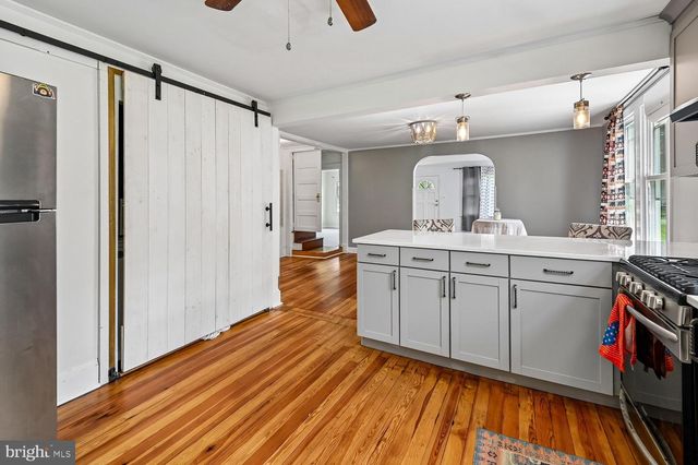 1001 BENNING RD, Galesville, MD 20765