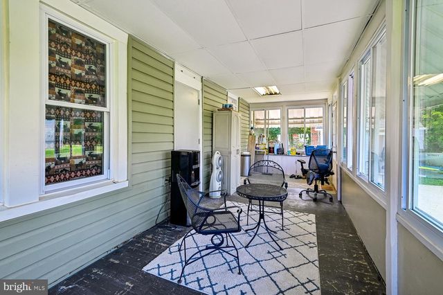 1001 BENNING RD, Galesville, MD 20765