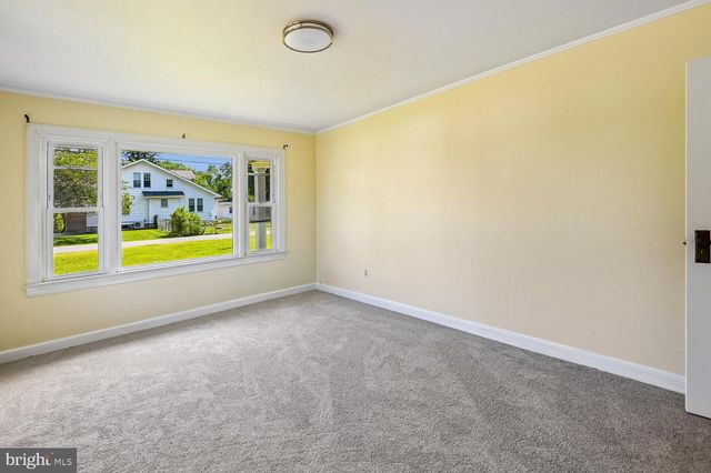 1001 BENNING RD, Galesville, MD 20765