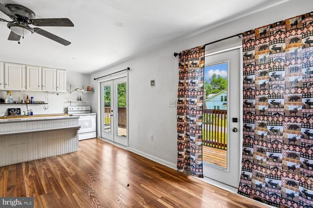 1001 BENNING RD, Galesville, MD 20765
