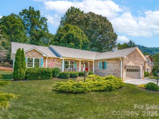 8 Park Avenue, Asheville, NC 28803