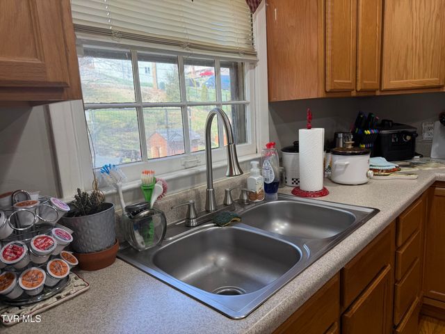 952 Afton Street, Kingsport, TN 37660