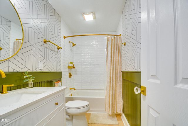 8704 Chapel Hill Road, Cary, NC 27513