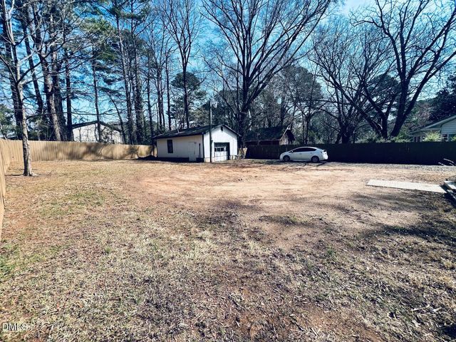 8704 Chapel Hill Road, Cary, NC 27513