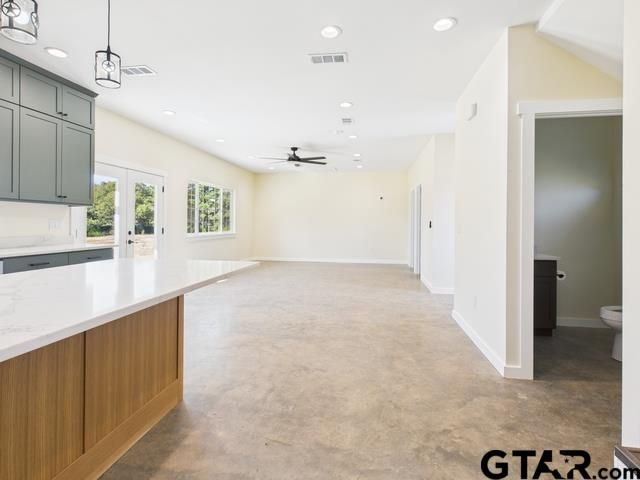 6445 Palomino Ct, Athens, TX 75752