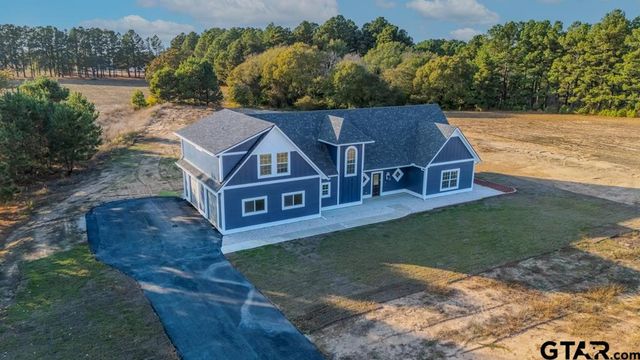 6445 Palomino Ct, Athens, TX 75752