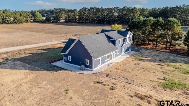 6445 Palomino Ct, Athens, TX 75752