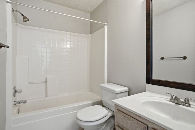 5713 Sea Breeze Lane, Fort Worth, TX 76135