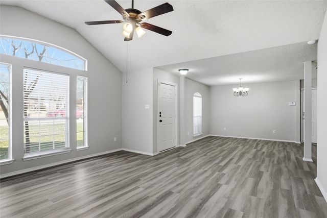 5713 Sea Breeze Lane, Fort Worth, TX 76135