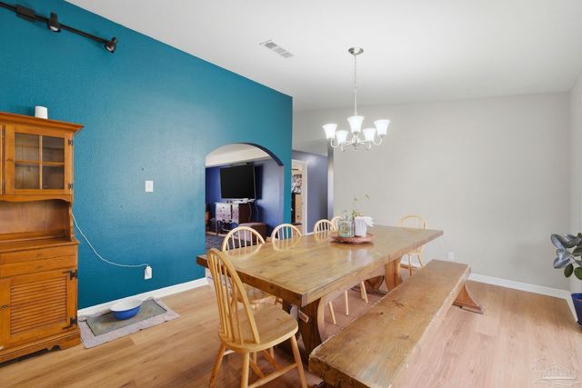 100 Woodland Ave, Cantonment, FL 32533