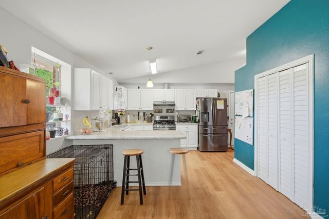 100 Woodland Ave, Cantonment, FL 32533