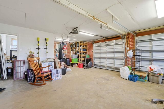 100 Woodland Ave, Cantonment, FL 32533