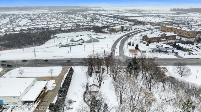 45945 N GRATIOT Avenue, Macomb Township, MI 48042