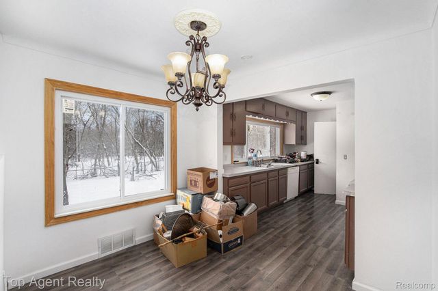 45945 N GRATIOT Avenue, Macomb Township, MI 48042