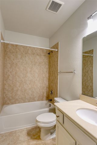 15421 Pioneer Bluff Trail, Fort Worth, TX 76262