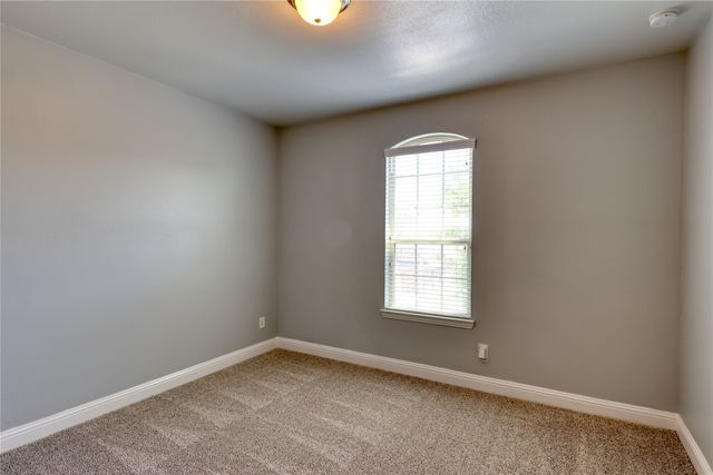 15421 Pioneer Bluff Trail, Fort Worth, TX 76262