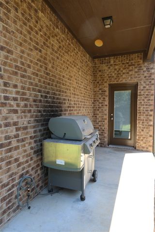 15421 Pioneer Bluff Trail, Fort Worth, TX 76262