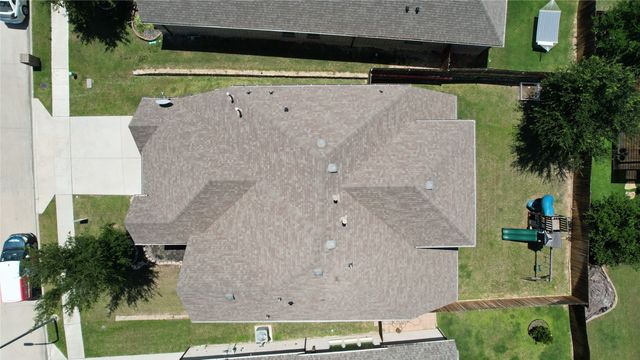 15421 Pioneer Bluff Trail, Fort Worth, TX 76262