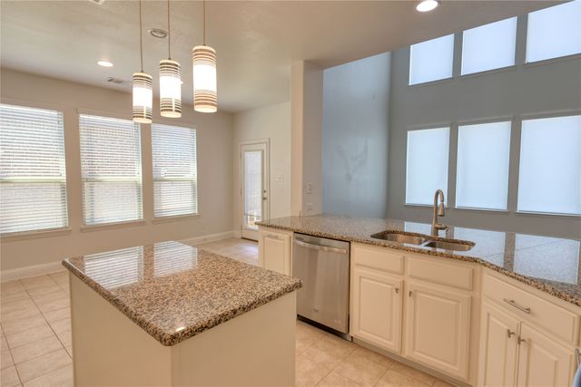 15421 Pioneer Bluff Trail, Fort Worth, TX 76262