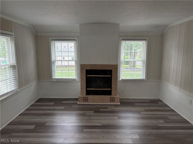25770 Wolf Road, Bay Village, OH 44140