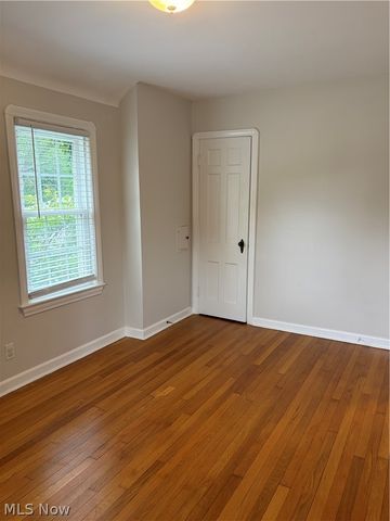 25770 Wolf Road, Bay Village, OH 44140