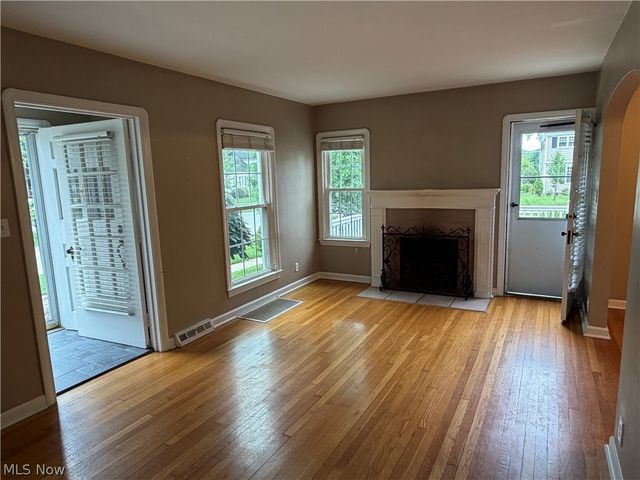 25770 Wolf Road, Bay Village, OH 44140
