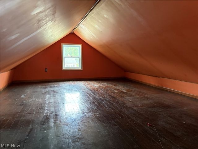 25770 Wolf Road, Bay Village, OH 44140