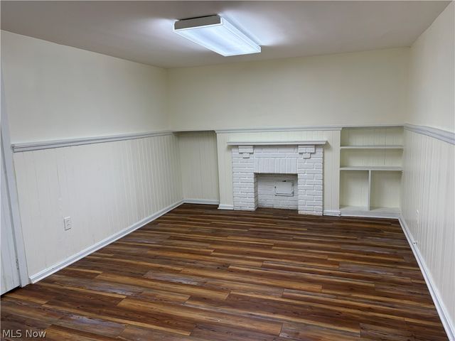 25770 Wolf Road, Bay Village, OH 44140