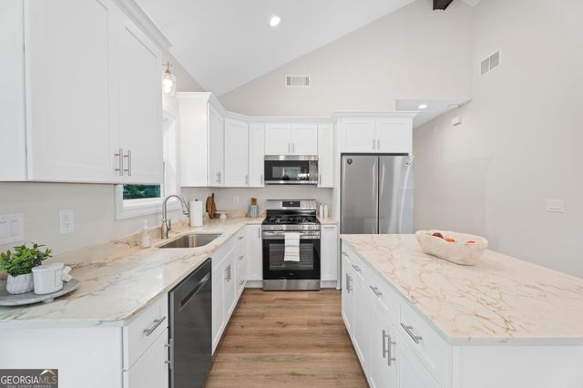1307 Cochise Circle, Austell, GA 30168