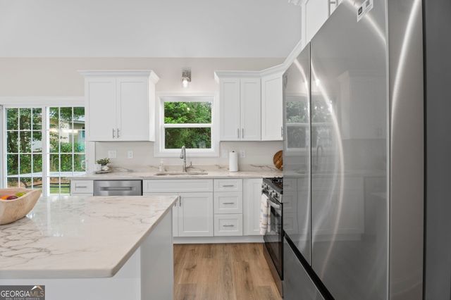1307 Cochise Circle, Austell, GA 30168