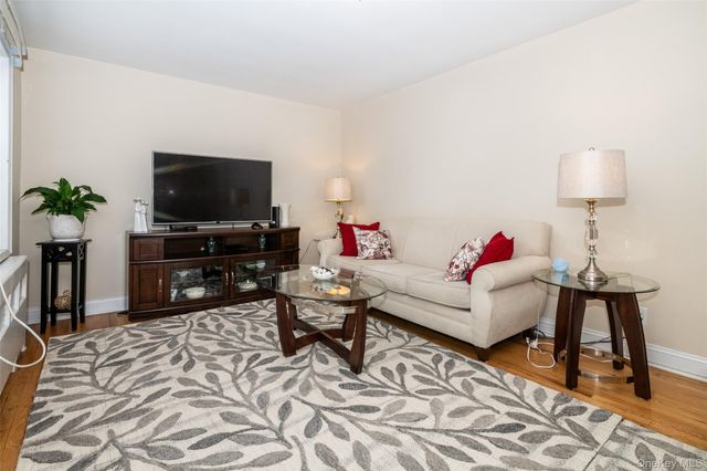 60 Locust Avenue A-609, New Rochelle, NY 10801
