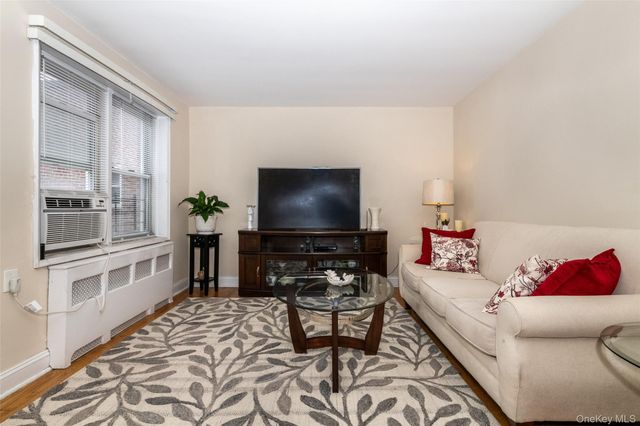 60 Locust Avenue A-609, New Rochelle, NY 10801
