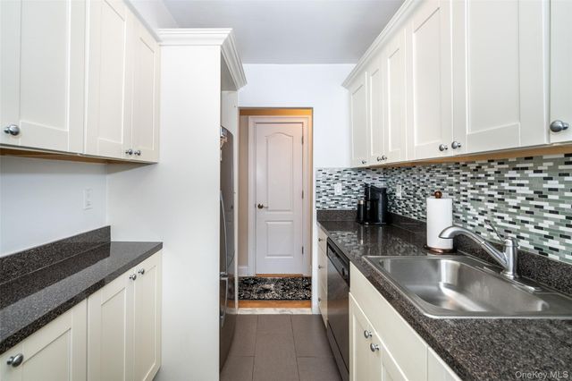 60 Locust Avenue A-609, New Rochelle, NY 10801