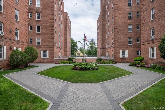 60 Locust Avenue A-609, New Rochelle, NY 10801
