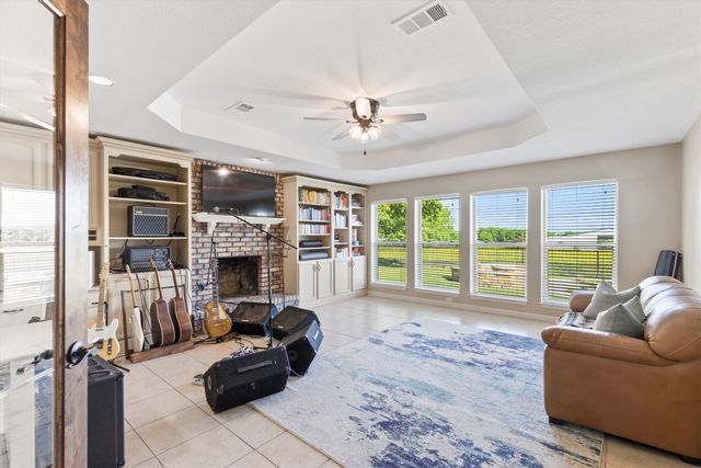 161 Pullen Road, Mclendon Chisholm, TX 75032