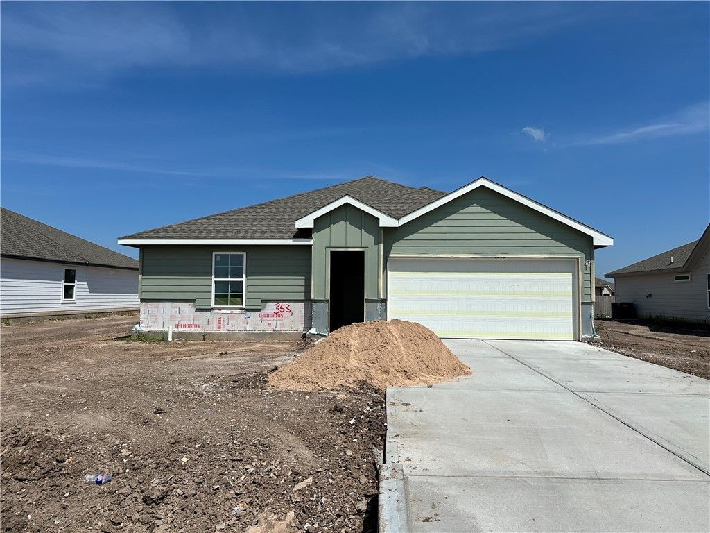 353 Combine Road, Snook, TX 77878 — exterior