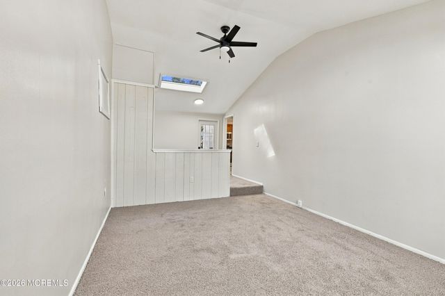 97 Bowline Street, Beachwood, NJ 08722