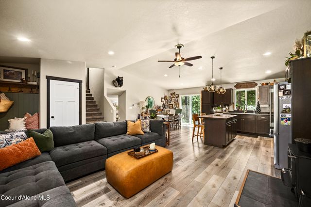 32127 N Hayden DR, Spirit Lake, ID 83869